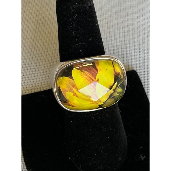 The Unbranded Brand Jewelry - Vintage 925 Sterling Silver Yellow Flower Ring size 7 Estate jewelry